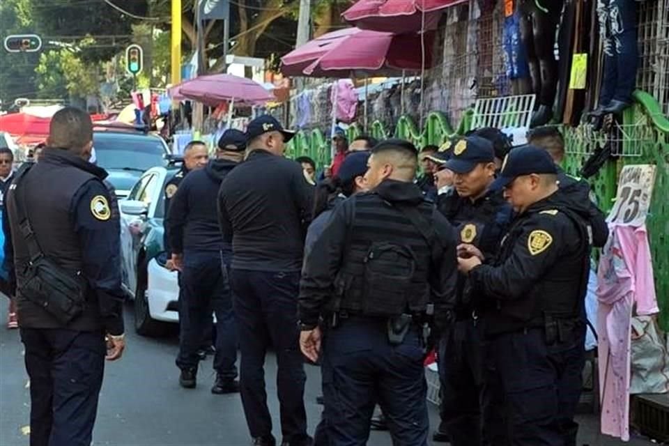 El segundo caso ocurrió la mañana del domingo en la zona de La Merced; un par de individuos le dispararon cinco veces a la víctima mientras caminaba entre los puestos.