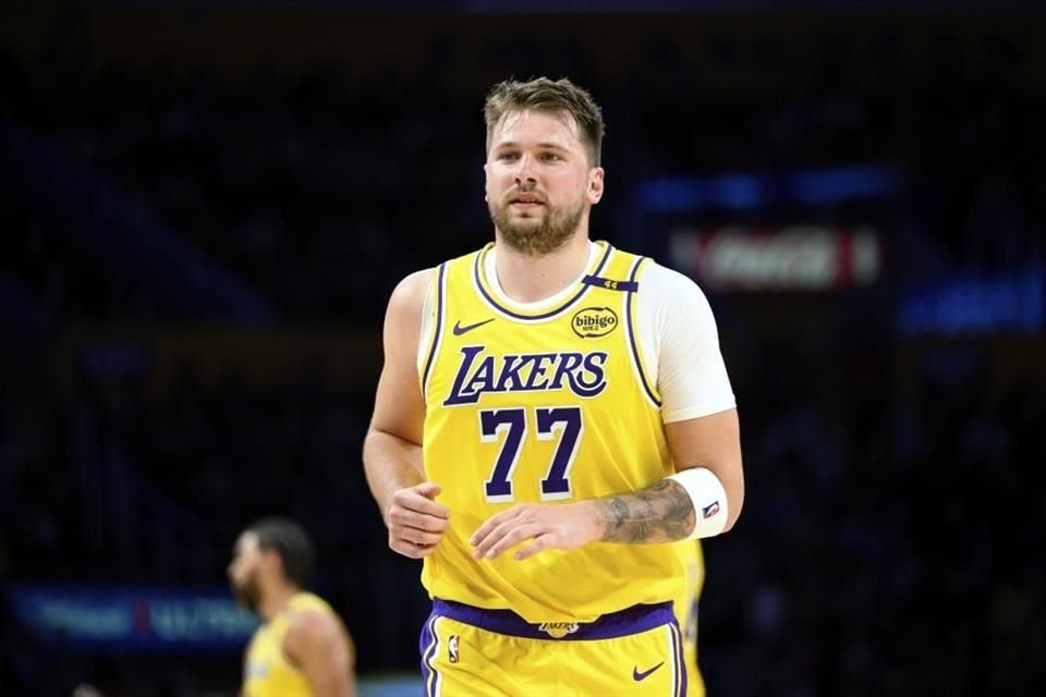 Luka Doncic chocará ante su ex equipo, los Dallas Mavericks en el duelo estelar de la NBA desde su traspaso a Los Ángeles Lakers.