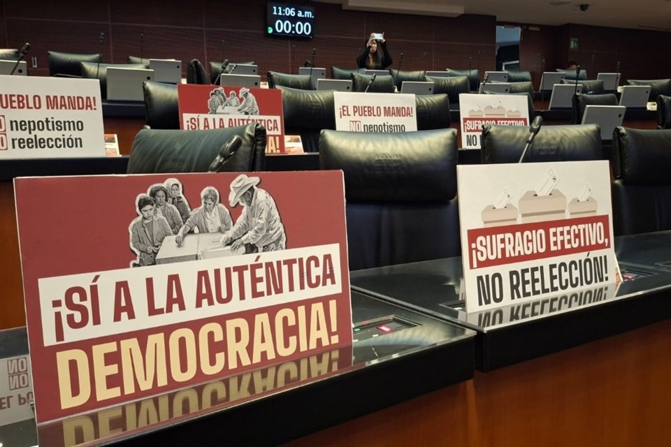 Se prevé que este martes se discuta la reforma contra nepotismo y reelección en el Senado.