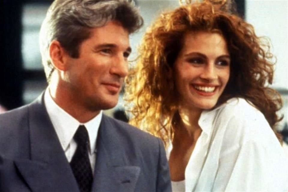 Presentan escenas icónicas de la cinta de Julia Roberts y Richard Gere.