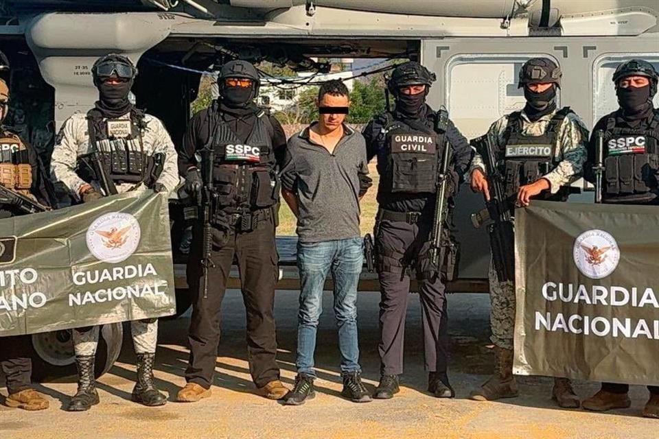 Autoridades capturaron a Gerardo Valencia 'La Silla', uno de los principales extorsionadores de limoneros y aguacateros en Michoacán.