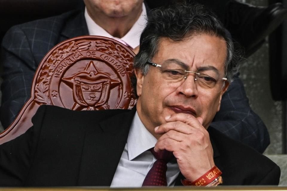 El Presidente Gustavo Petro durante una ceremonia de juramentación en Bogotá, el 18 de febrero del 2025.