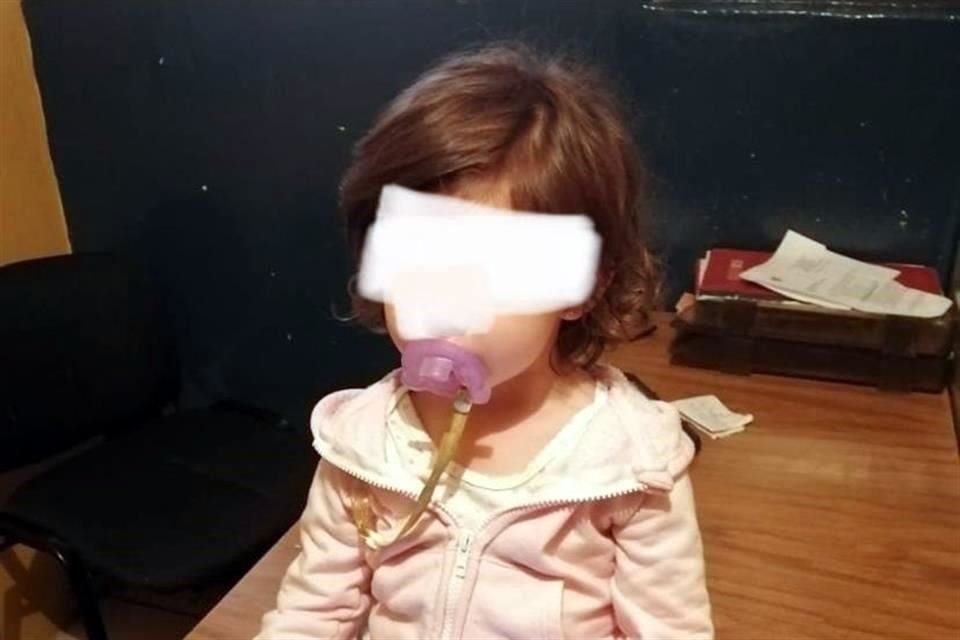 Así fue encontrada la menor, por las autoridades en un predio del Municipio de La Barca.