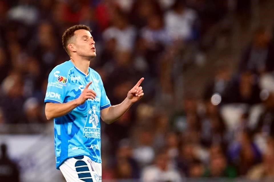 Oussama Idrissi seguirá en Pachuca.