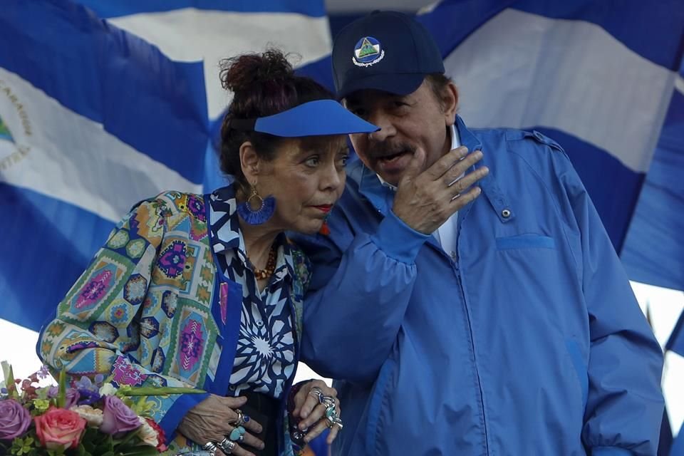 El Presidente de Nicaragua, Daniel Ortega, y su esposa Rosario Murillo durante un evento en Managua, el 5 de septiembre de 2018.