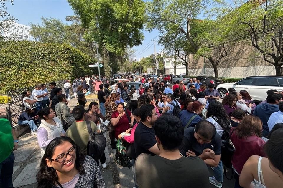 En edificios y el transporte público se activaron protocolos de seguridad.