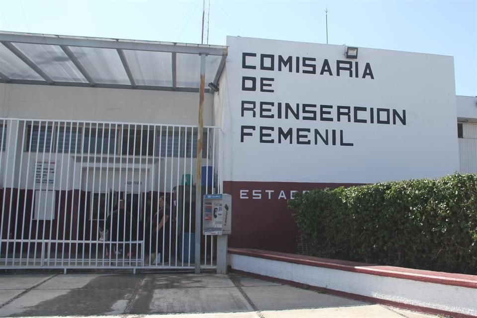 El Reclusorio Femenil está ubicado en Puente Grande.