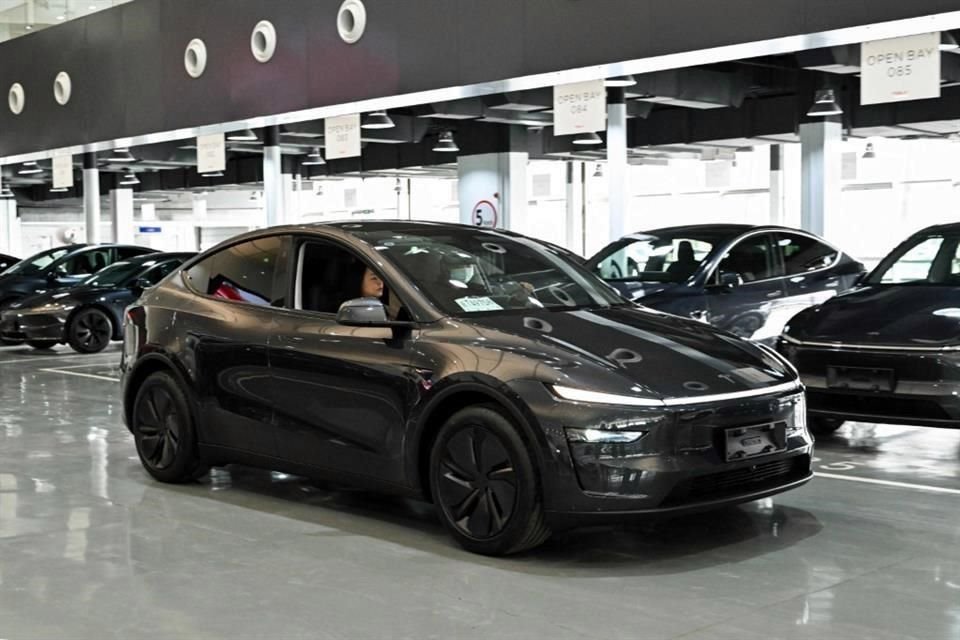 En Noruega, la cuota de Tesla en las ventas totales de automóviles ha caído al 8.8 por ciento en lo que va de año desde un 18.9 por ciento en 2024.