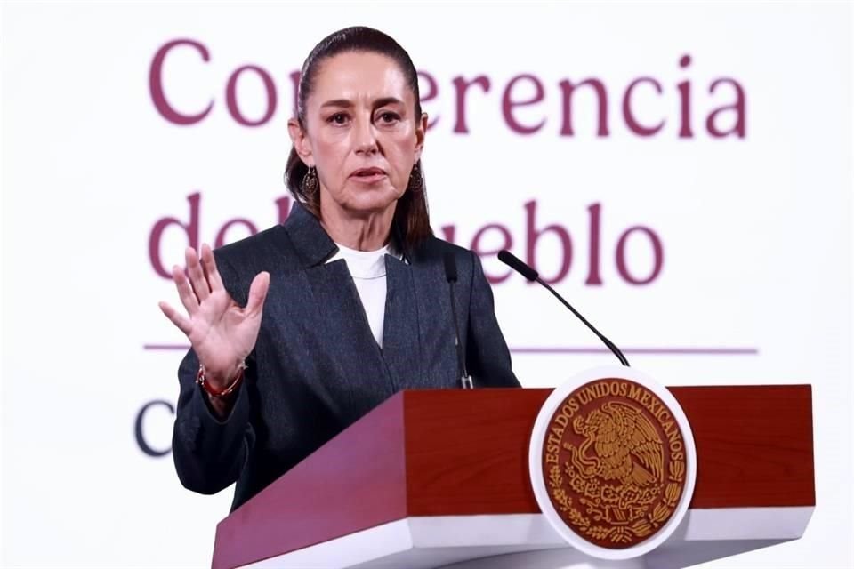 La Presidenta en su conferencia de prensa de este lunes en Palacio Nacional.