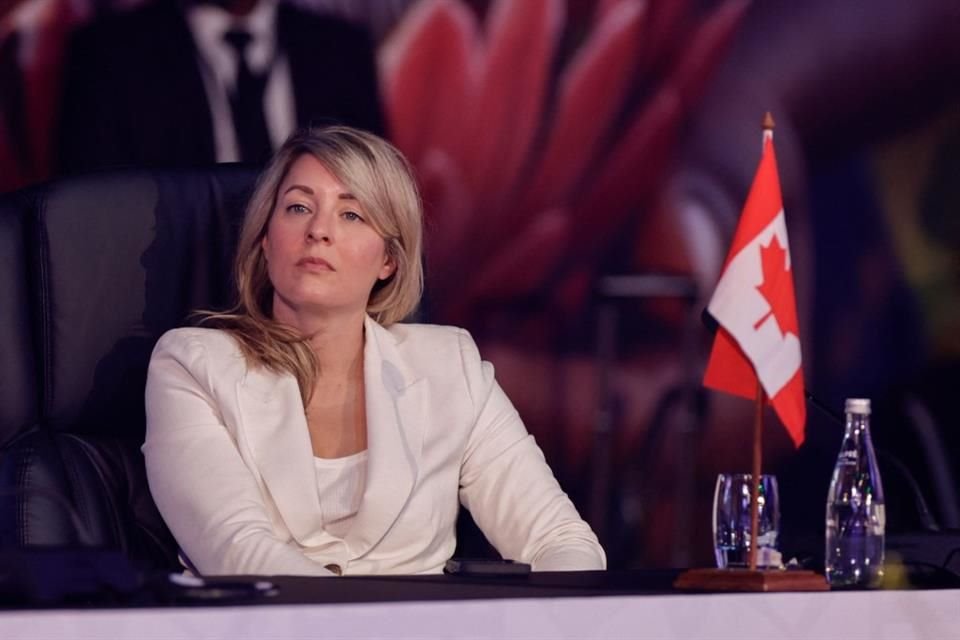 La Ministra de Relaciones Exteriores Melanie Joly durante una reunión del G20 en Johannesburgo el 20 de febrero.