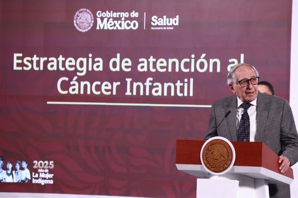 Gobierno dará apoyo de $6,400 bimestrales a papás de niños con cáncer que carecen de seguro social y que se atienden en el IMSS-Bienestar.