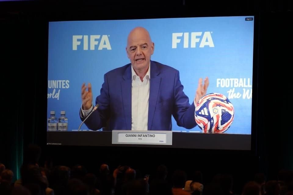 Infantino se dice ilusionado por el Mundial 2026.