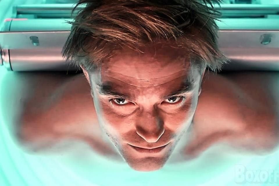 El cineasta Bong Joon Ho, ganador del Óscar, regresa a los cines con 'Mickey 17'. 