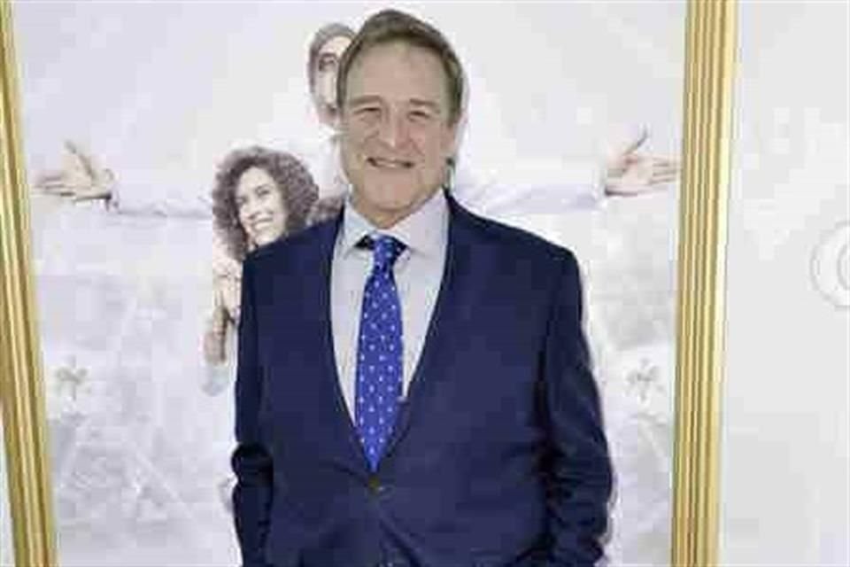 Un portavoz de Warner Bros. Pictures informó que Goodman recibió atención médica inmediata tras el incidente