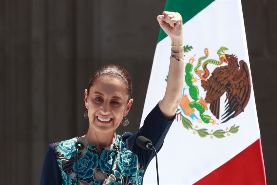 Ante miles de personas, la Presidenta Sheinbaum aseguró que México es un País que busca la cooperación y no la sumisión.