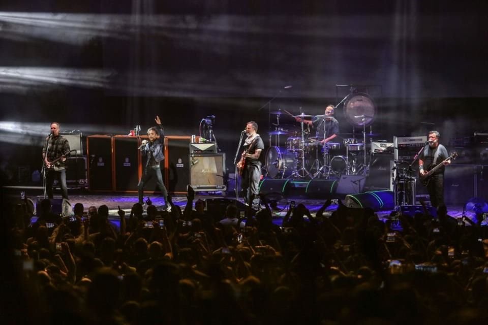 La agrupación de rock se presentará en el Vive Latino.