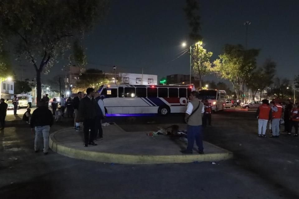 Las familias que están en este camellón  donde se instaló el campamento provienen de Venezuela, Colombia, Puerto Rico y Guatemala.