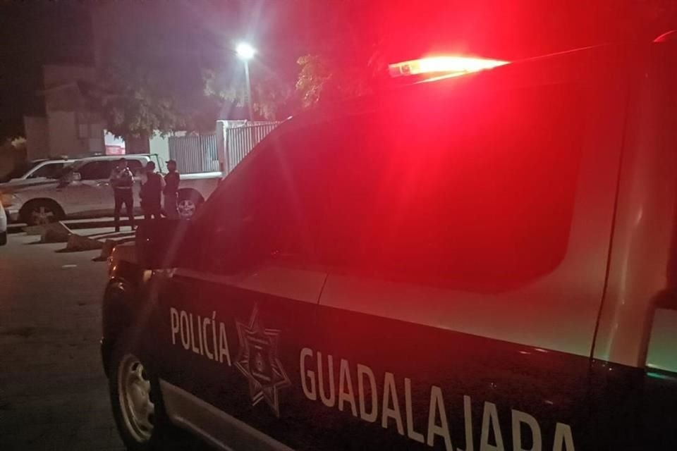 A través de un reporte al 911, alertaron que los padres de dos alumnos menores de edad recibieron una llamada de extorsión.