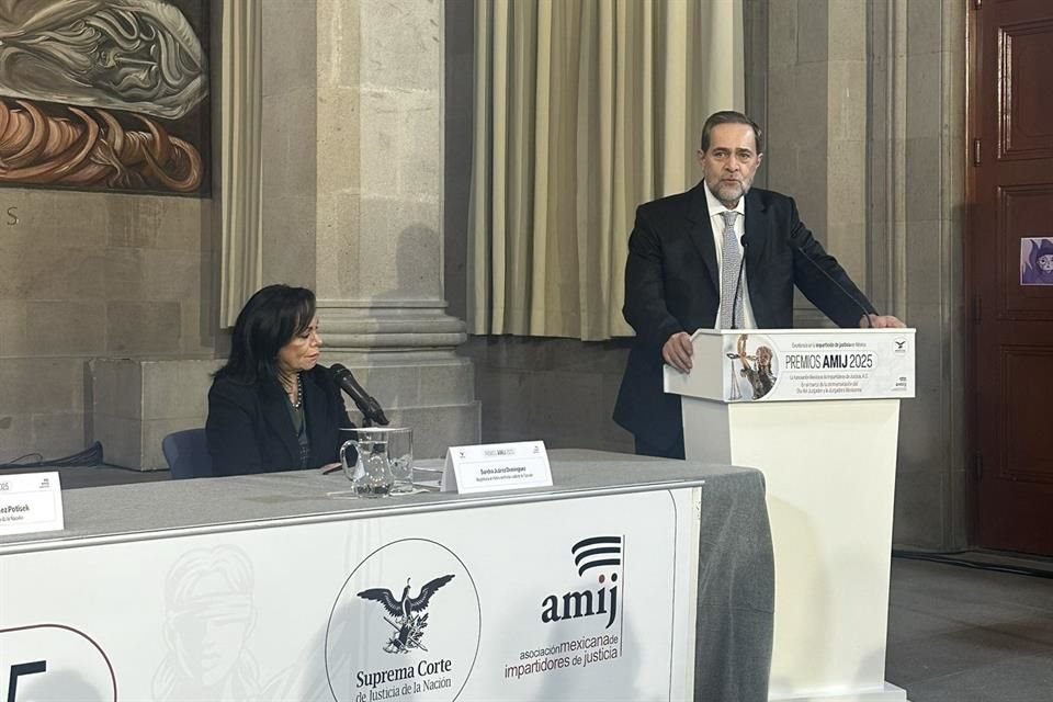 El Ministro Jorge Pardo, decano de la Corte y juez federal de carrera, habló en la ceremonia por el Día del Juzgador Mexicano.