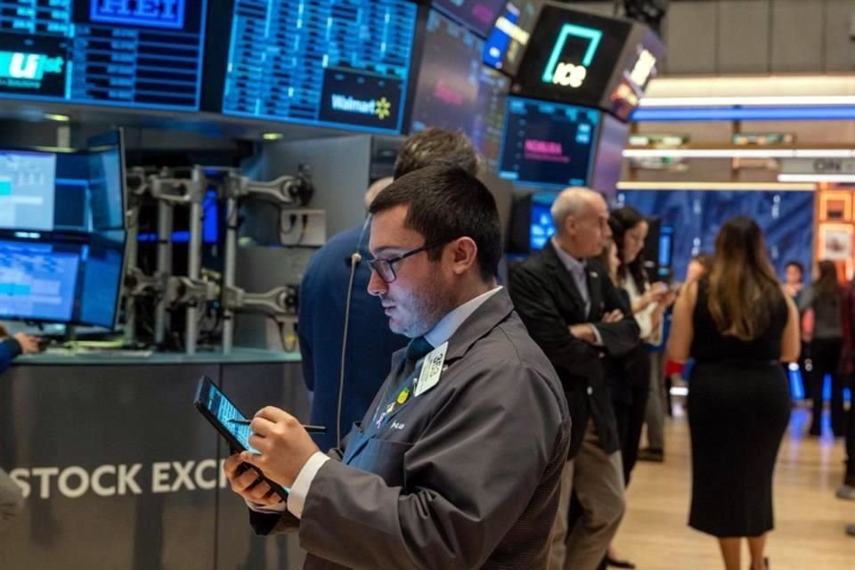 El jueves, el S&P 500 confirmó su primera corrección desde finales de 2023.