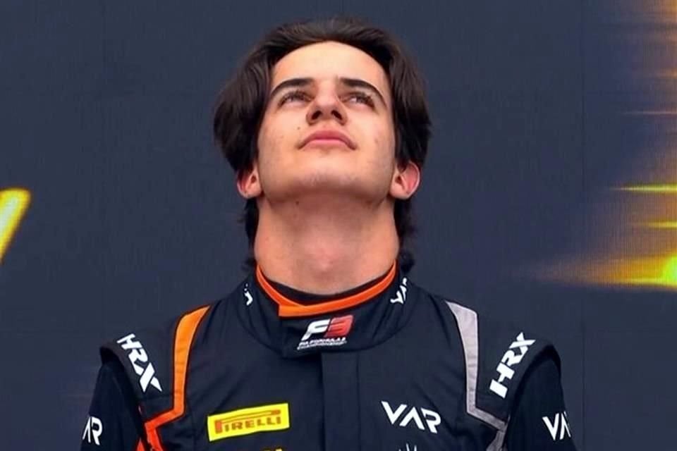 Santiago Ramos se convirtió en el primer piloto mexicano que logra una victoria en la Fórmula 3 con su triunfo en Melbourne.