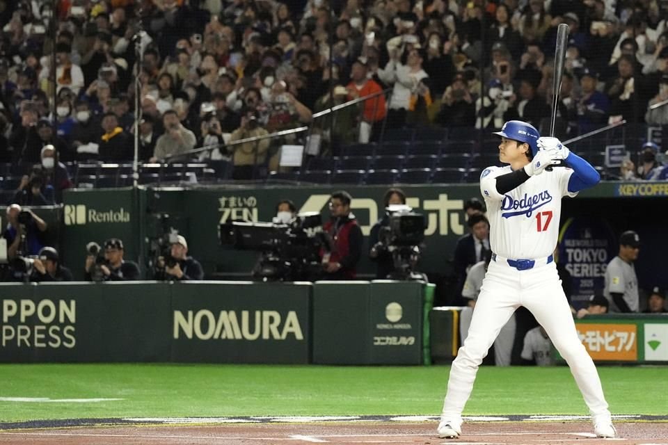 Shohei Ohtani dejó en claro su asombroso poder en Japón, donde los Dodgers disputan dos juegos de exhibición en la Tokyo Series.