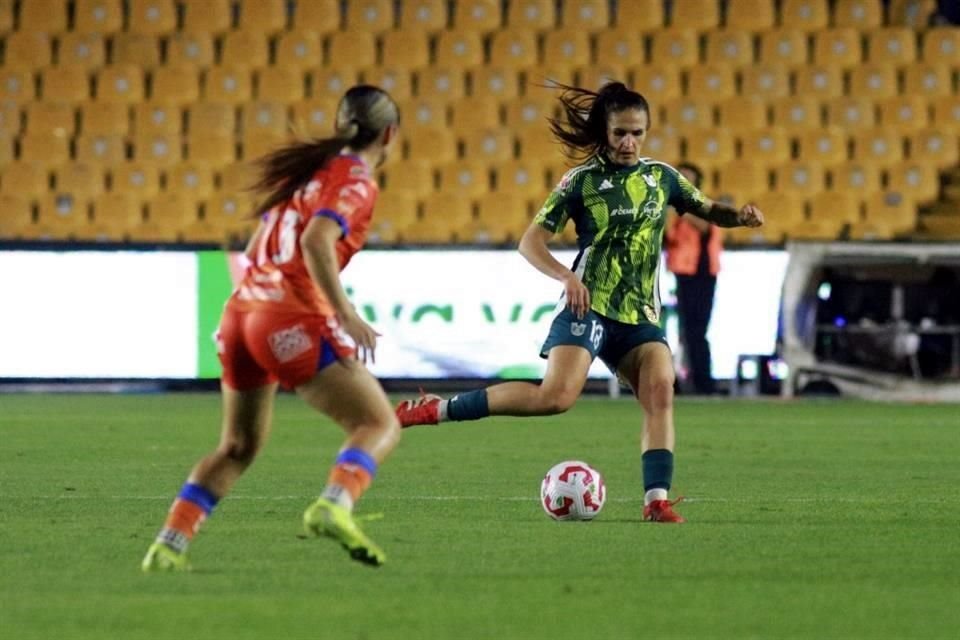 Tigres Femenil llegó a siete triunfos consecutivos tras golear 7-0 al Mazatlán.