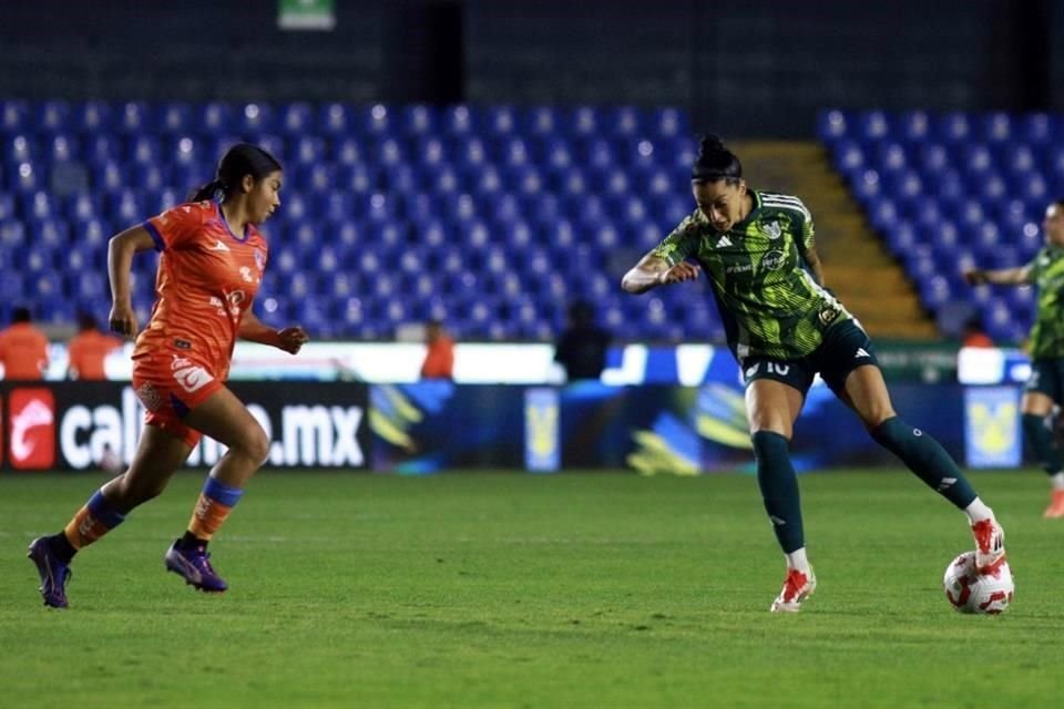 Tigres Femenil llegó a siete triunfos consecutivos tras golear 7-0 al Mazatlán.