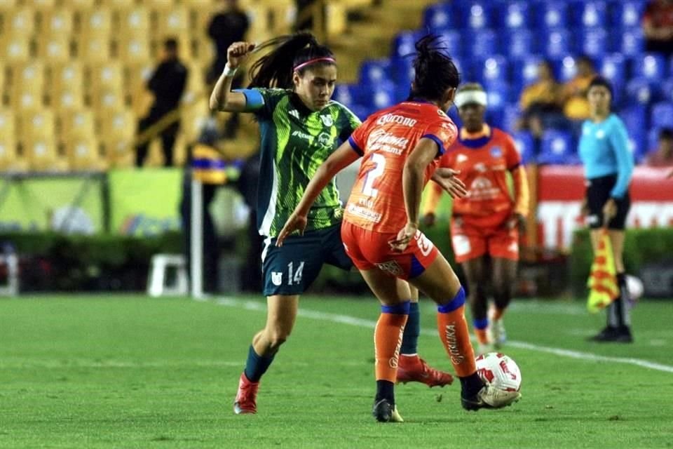 Tigres Femenil llegó a siete triunfos consecutivos tras golear 7-0 al Mazatlán.