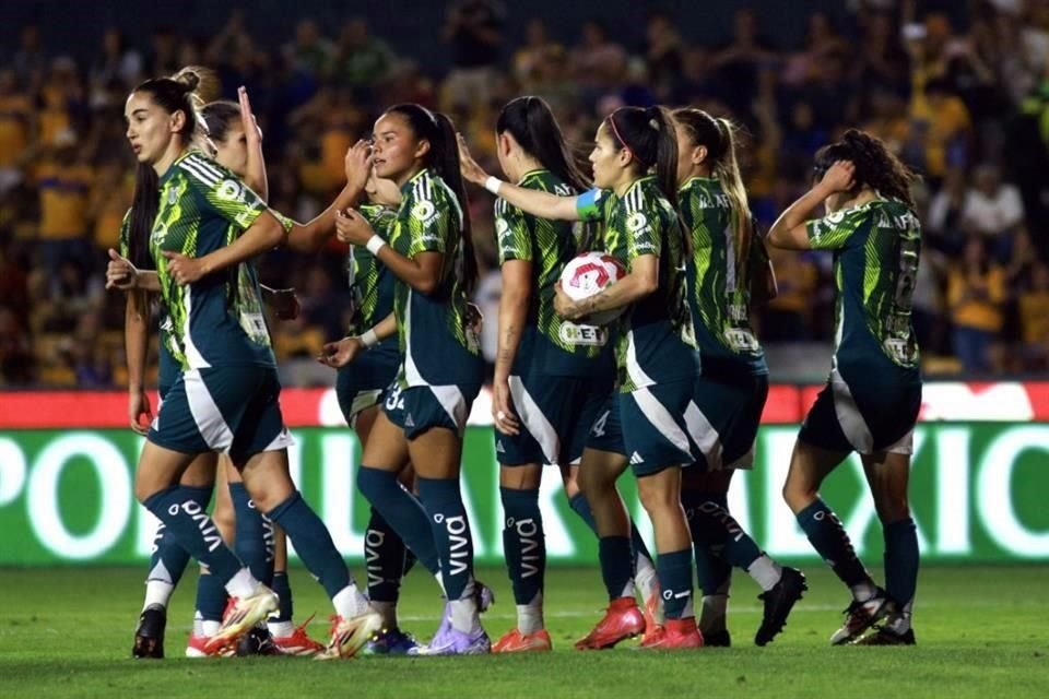 Tigres Femenil llegó a siete triunfos consecutivos tras golear 7-0 al Mazatlán.