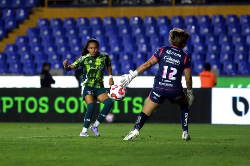 Tigres Femenil llegó a siete triunfos consecutivos tras golear 7-0 al Mazatlán.