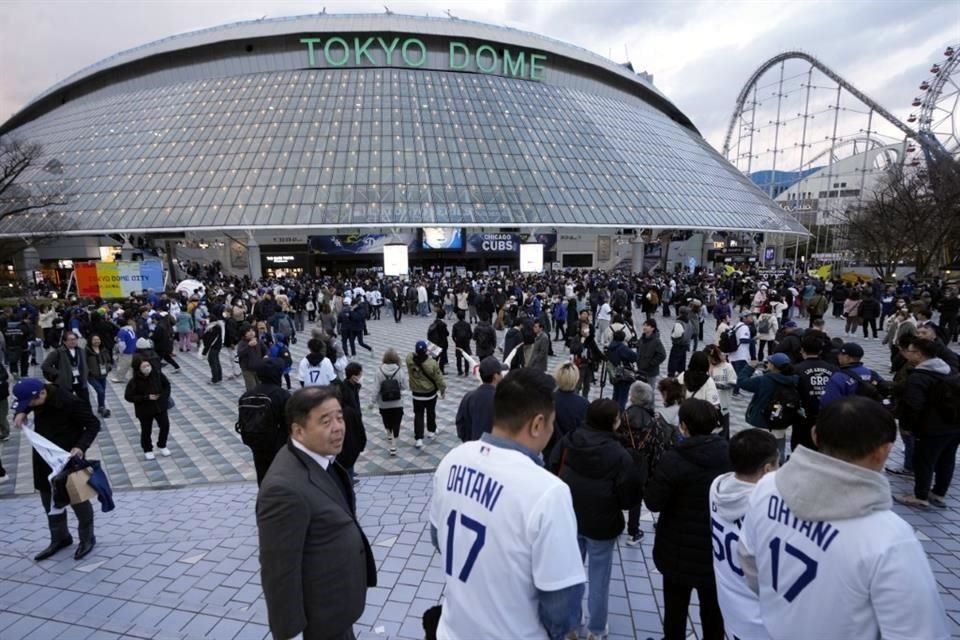 El Tokyo Dome fue casa de los Dodgers esta vez.