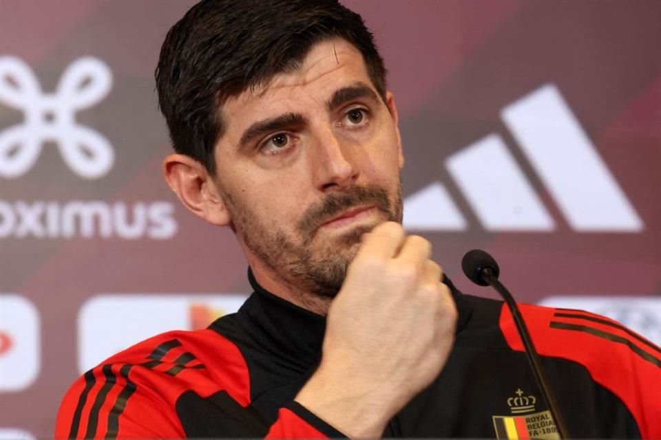 Thibaut Courtois regresó a su selección tras una polémica.