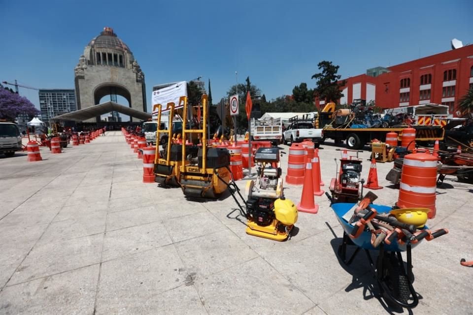 'La magnitud de los baches en la Ciudad es mucho mayor. Hay alcaldías que todavía no terminan de hacer su diagnóstico', expresó Brugada.