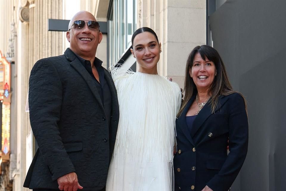 La actriz agradeció especialmente a Vin Diesel y Patty Jenkins, quienes estuvieron a su lado en su carrera.