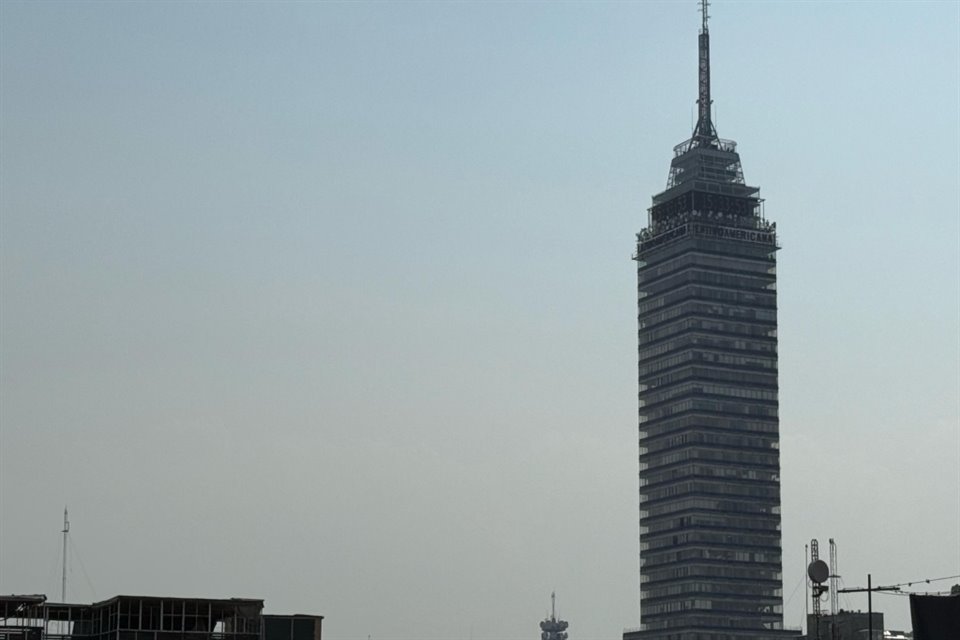 La estabilidad atmosférica en la ZMVM se incrementó de manera sustancial, lo que generó condiciones muy adversas para la dispersión de los contaminantes precursores del ozono. 