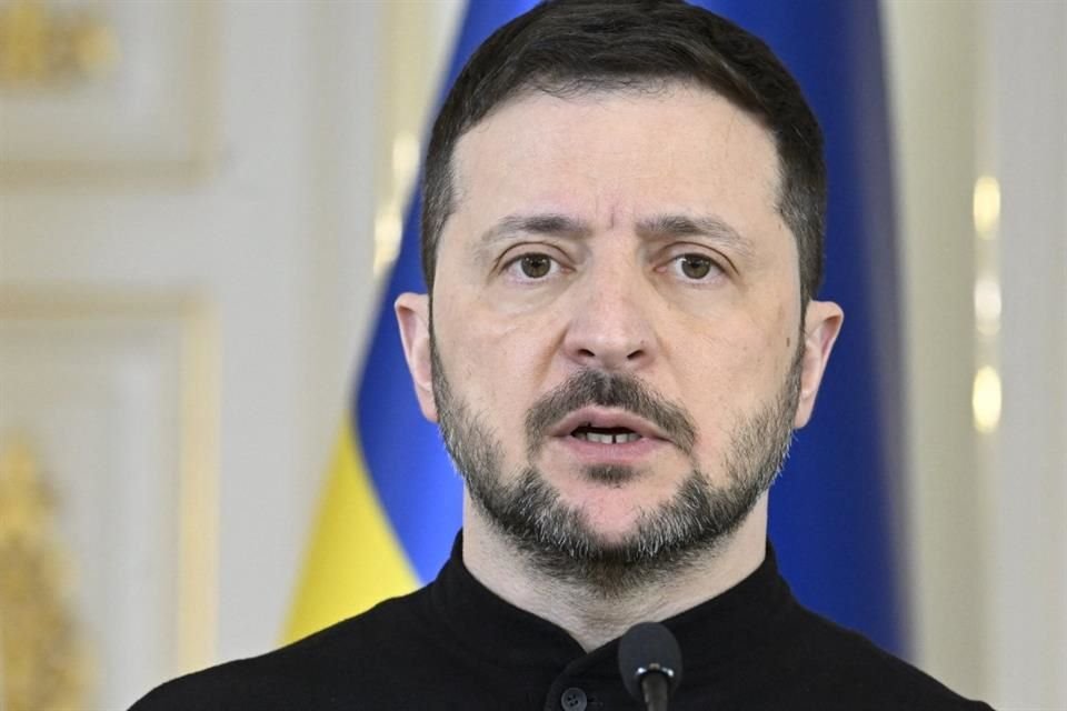 El Presidente ucraniano Volodymyr Zelensky durante una conferencia de prensa en Helsinki, el 19 de marzo del 2025.