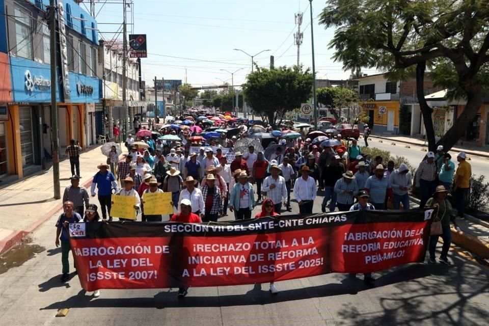 La movilización de los integrantes de la CNTE en Tuxtla. Gutiérrez, Chiapas.