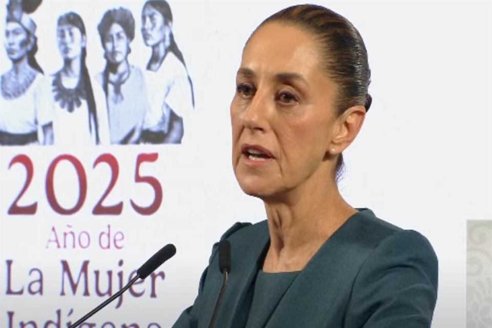 Sheinbaum dijo estar analizando cambios en Birmex, empresa pública señalada por sobreprecio en la compra consolidada de medicamentos.