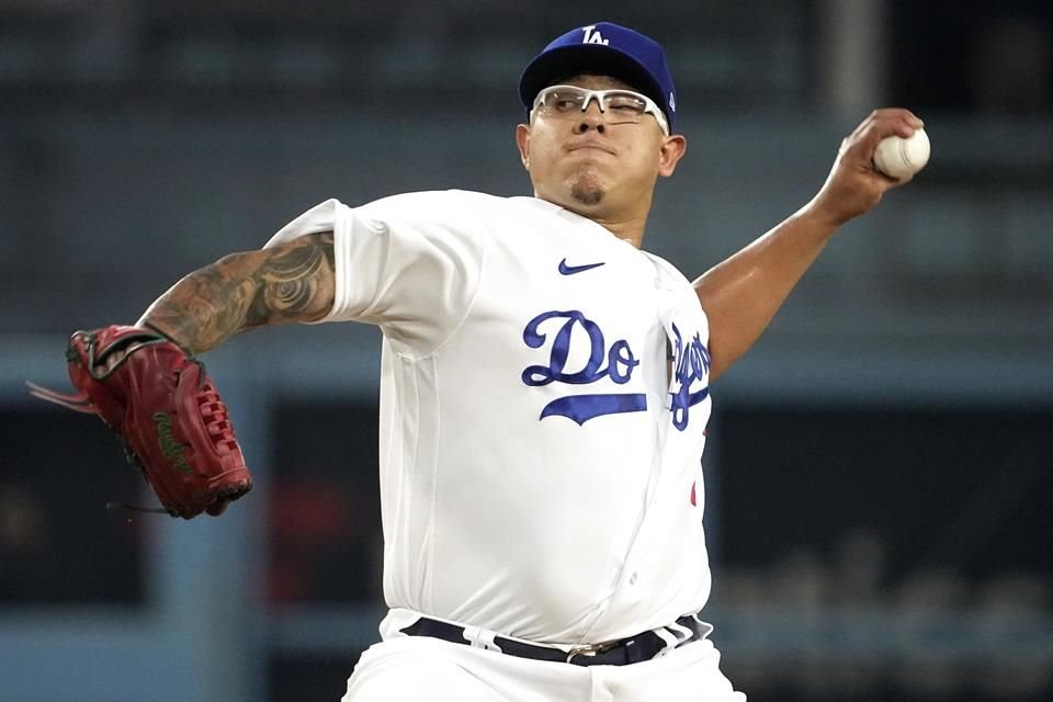 La suspensión de MLB para Julio Urías termina en julio de este año, por lo que podría regresar a lanzar si algún equipo lo contrata.