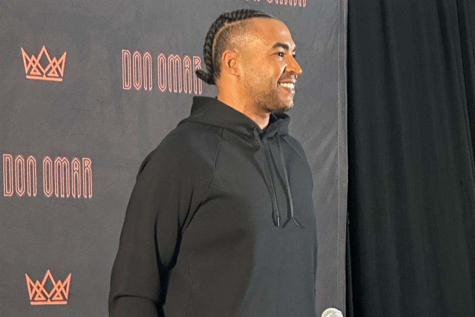 Don Omar reflexionó sobre las enseñanzas que le ha dejado enfrentar el cáncer, previo a su concierto en la explanada del Estadio Azteca.