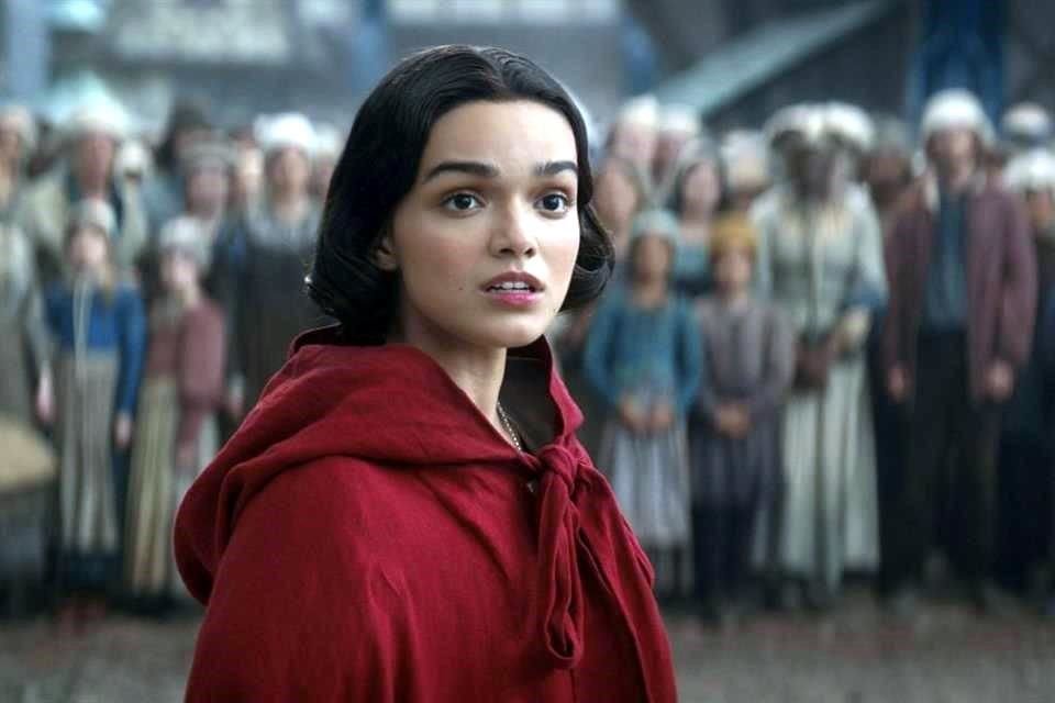 La cinta de live action 'Blancanieves' recaudó 16 mdd en su primer día de estreno y proyecta un fin de semana que alcance los 45 mdd.