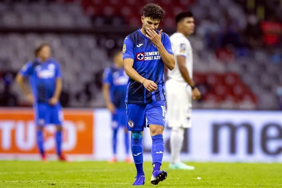 La expulsión de Rivero le costó caro a Cruz Azul.