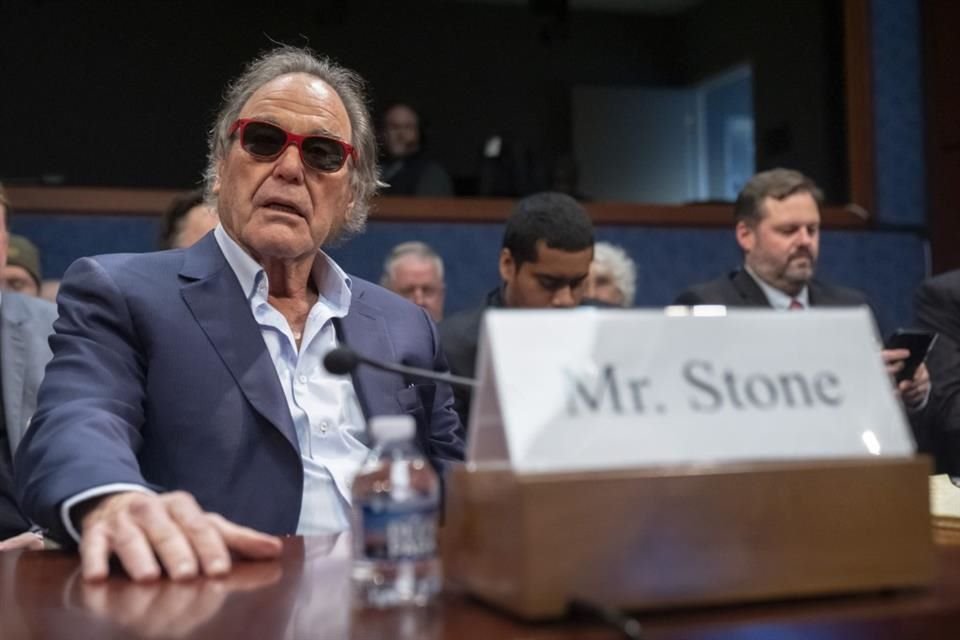 'JFK', de Stone, fue nominada a ocho premios Óscar, incluyendo mejor película, y ganó dos.