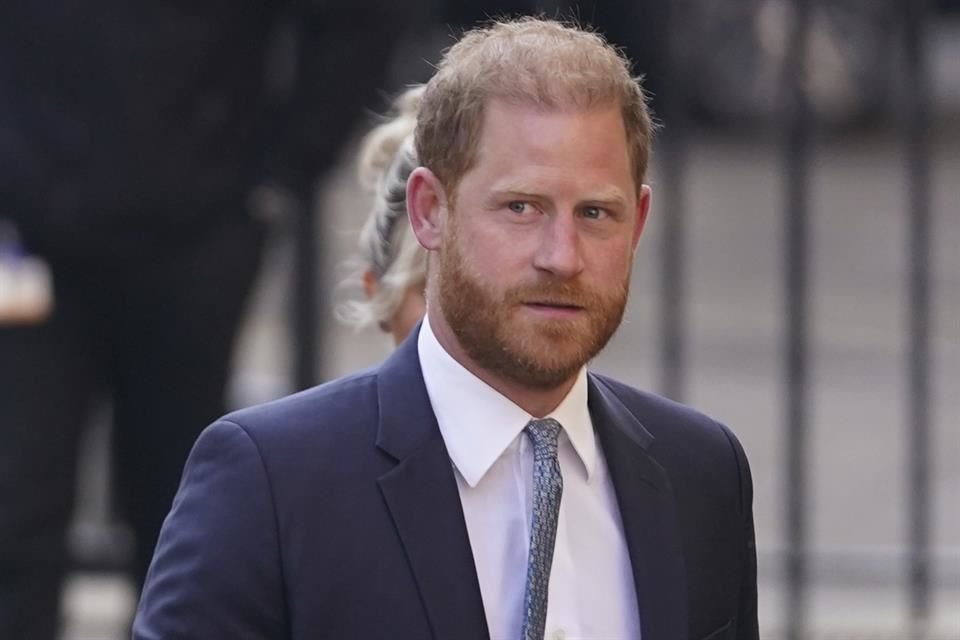 Enrique y su esposa Meghan, que se mudaron a Estados Unidos tras su ruptura con la familia real en 2020, perdieron la protección policial sistemática a cargo de los contribuyentes británicos.