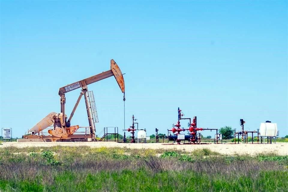 El barril de crudo Brent subió un 3.19 por ciento.