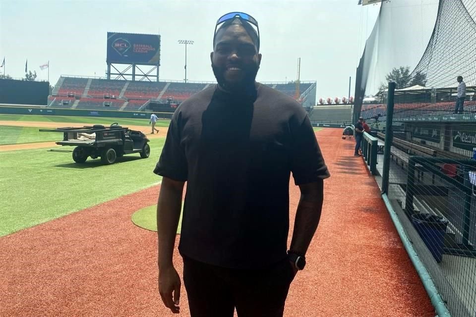 Jedrek Magdalena, presidente de la Federación de Beisbol de Curazao, tiene buenos recuerdos de la televisión mexicana.