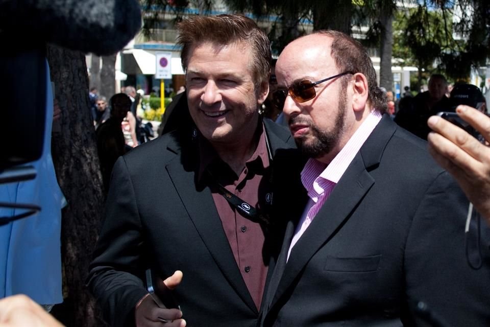 Según informes del caso, el jurado otorgó un total de 280 millones de dólares en daños compensatorios y mil 400 millones de dólares en daños punitivos a las demandantes.