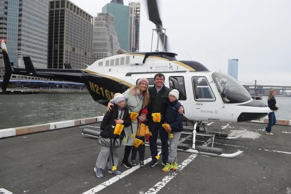 Seis turistas españoles murieron al caer un helicóptero en Nueva York, entre ellos tres niños.