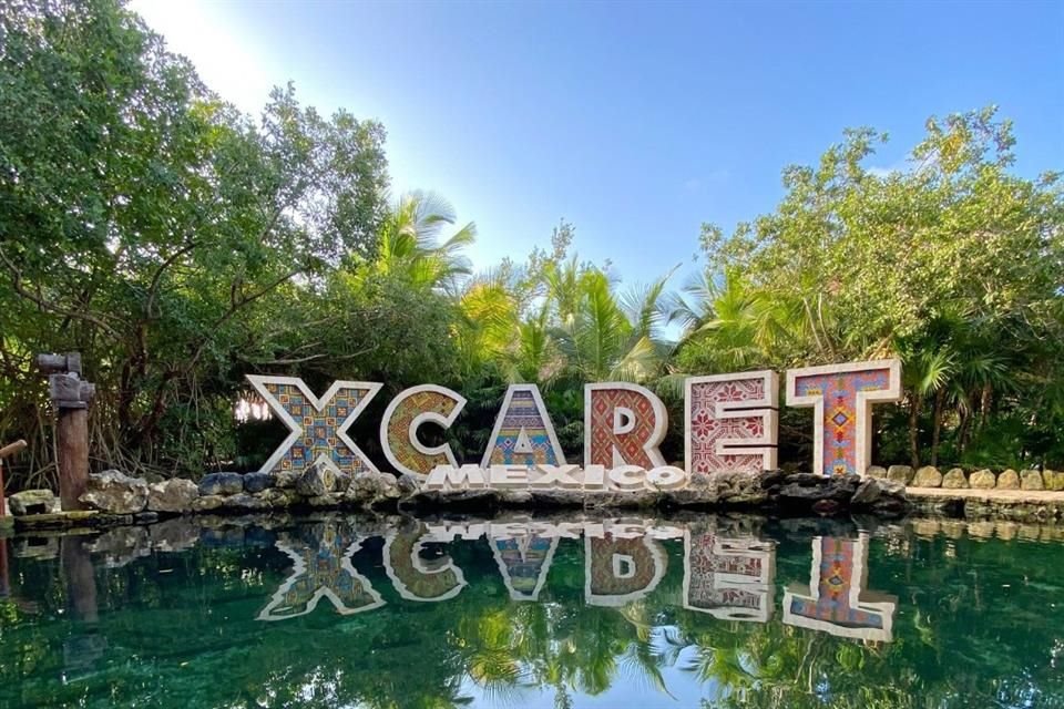 Xcaret opera los parques Xcaret, Xel-Há, Xplor, Xoximilco y Xenses.